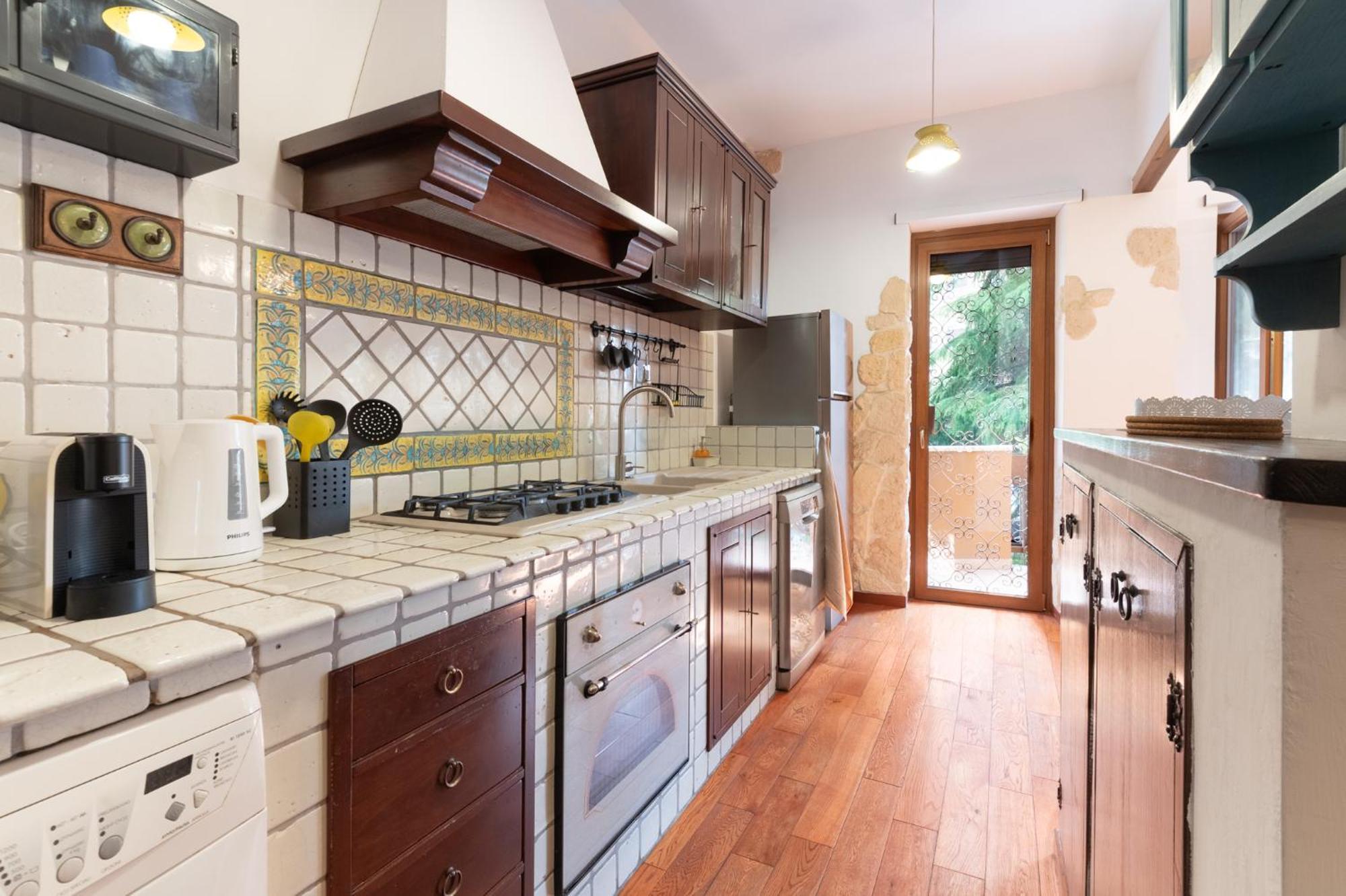 Apartment Asconio Pediano Rom